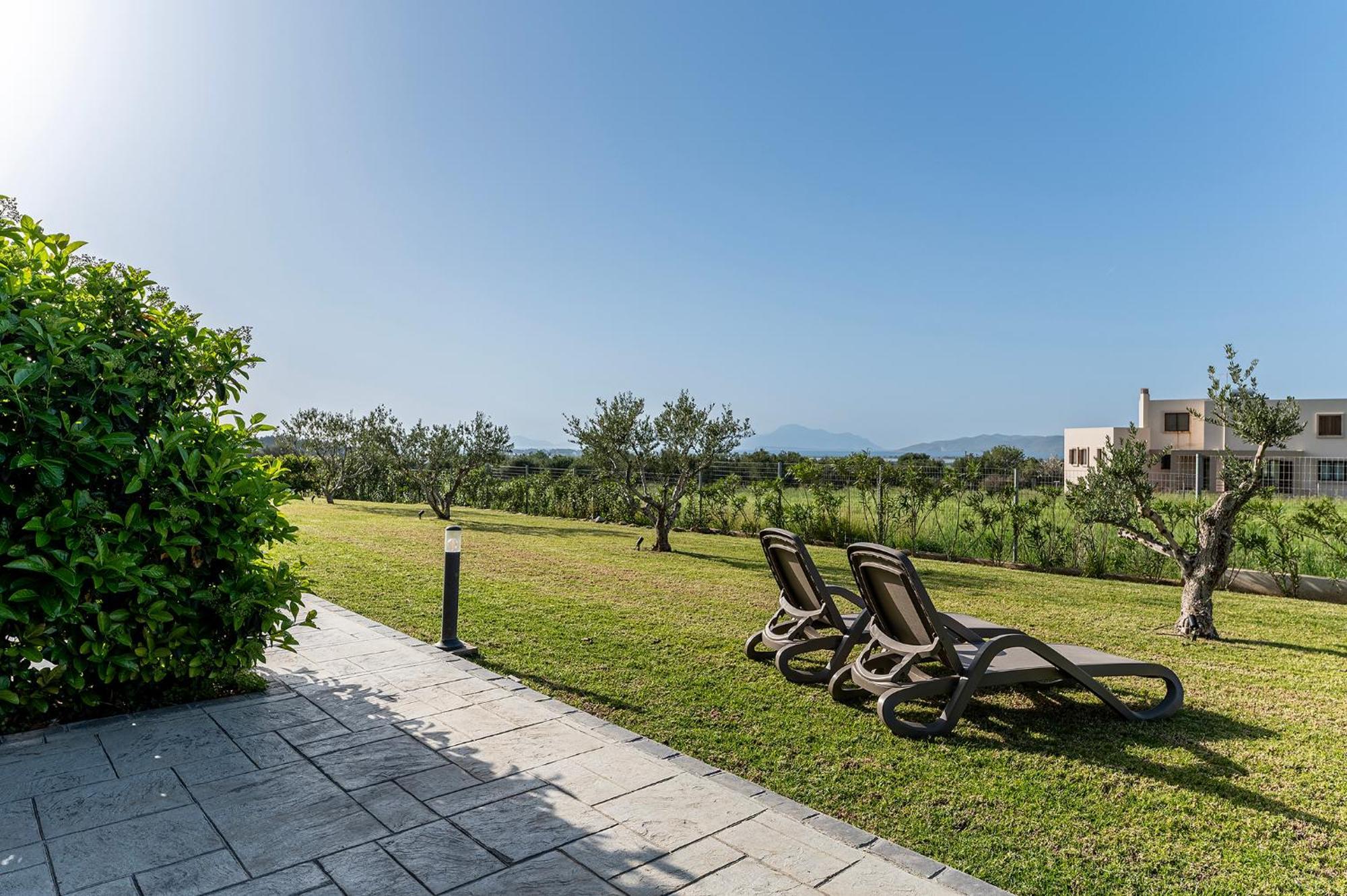 Olive Tree Garden Villa Linopotis Exterior photo